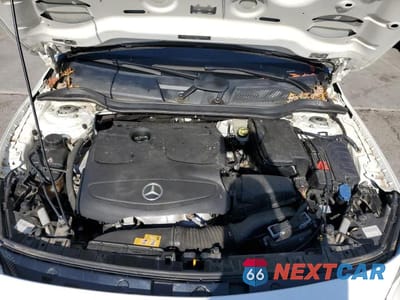 Zdjęcie 12 z 14 samochodu: 2018 MERCEDES-BENZ GLA 250 4MATIC VIN:WDCTG4GB7JJ476890 - miniatura