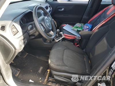 Zdjęcie 7 z 13 samochodu: 2015 JEEP RENEGADE SPORT VIN:ZACCJAAT8FPB48876 - miniatura