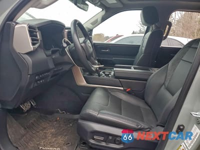 Zdjęcie 7 z 13 samochodu: 2023 TOYOTA TUNDRA CREWMAX LIMITED VIN:5TFJA5EC7PX017686 - miniatura