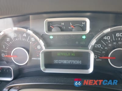 Zdjęcie 9 z 15 samochodu: 2007 FORD EXPEDITION XLT VIN:1FMFU15577LA70687 - miniatura