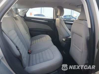 Zdjęcie 10 z 12 samochodu: 2015 FORD FUSION S VIN:3FA6P0G76FR182844 - miniatura