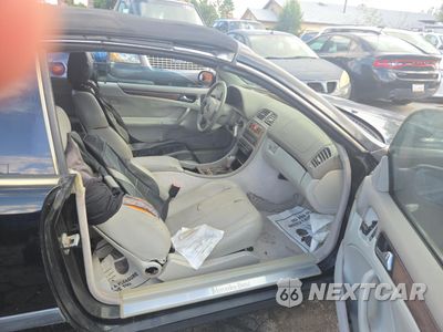 Piąte zdjęcie samochodu w środku: 1999 MERCEDES-BENZ CLK 320 VIN:WDBLK65G9XT009271 - miniatura