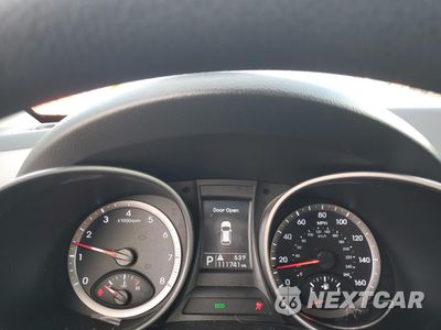Zdjęcie 9 z 12 samochodu: 2013 HYUNDAI SANTA FE SPORT VIN:5XYZT3LB0DG074788 - miniatura