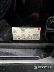 Zdjęcie 13 z 13 samochodu: 2013 TESLA MODEL S VIN:5YJSA1DN7DFP12174 - miniatura