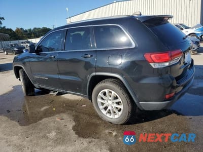 Drugie zdjęcie samochodu z przodu: 2021 JEEP GRAND CHEROKEE LAREDO VIN:1C4RJEAG8MC624713 - miniatura