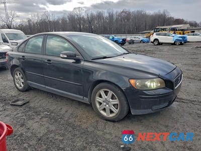 Czwarte zdjęcie samochodu z boku: 2007 VOLVO S40 2.4I VIN:YV1MS390972286231 - miniatura