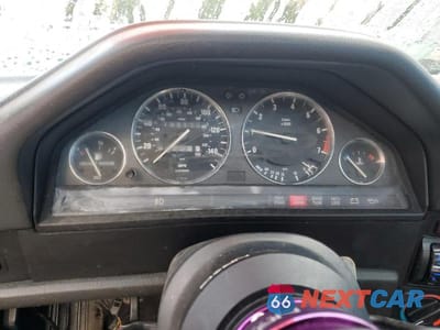 Zdjęcie 9 z 12 samochodu: 1989 BMW 325 I VIN:WBAAA1309K4206106 - miniatura