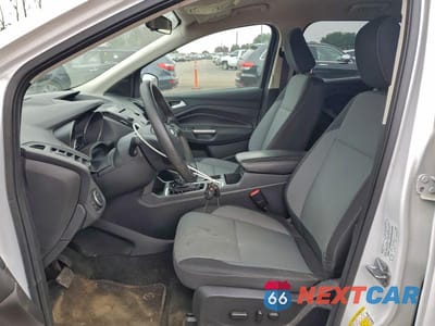 Zdjęcie 7 z 12 samochodu: 2018 FORD ESCAPE SE VIN:1FMCU9GDXJUA74949 - miniatura