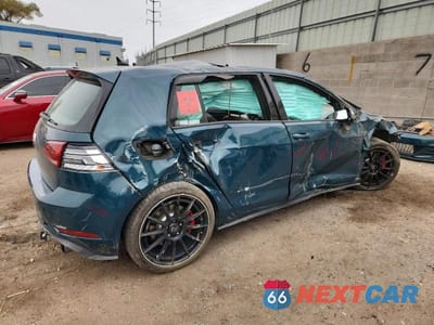 Trzecie zdjęcie samochodu z tyłu: 2018 VOLKSWAGEN GTI S VIN:3VW547AU1JM295416 - miniatura