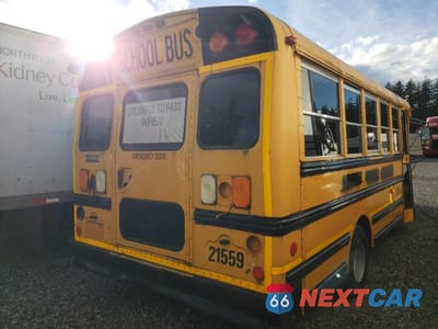 Czwarte zdjęcie samochodu z boku: 2011 CHEVROLET EXPRESS SCHOOL BUS VIN:1GB3G3BG6B1172913 - miniatura