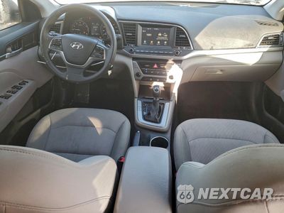 Zdjęcie 8 z 13 samochodu: 2017 HYUNDAI ELANTRA SE VIN:5NPD84LF9HH092306 - miniatura