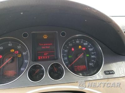 Zdjęcie 9 z 12 samochodu: 2008 VOLKSWAGEN PASSAT KOMFORT VIN:WVWAK73C18E055391 - miniatura