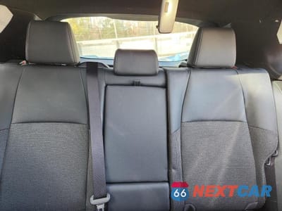 Zdjęcie 10 z 13 samochodu: 2025 TOYOTA BZ4X XLE VIN:JTMABACA8SA105391 - miniatura