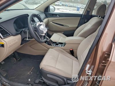 Zdjęcie 7 z 15 samochodu: 2017 HYUNDAI TUCSON SE VIN:KM8J23A40HU342484 - miniatura