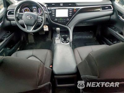 Zdjęcie 8 z 11 samochodu: 2018 TOYOTA CAMRY L VIN:4T1B11HK7JU625857 - miniatura