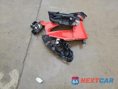 Zdjęcie 12 z 13 samochodu: 2020 FORD MUSTANG VIN:1FA6P8TD9L5123702 - miniatura