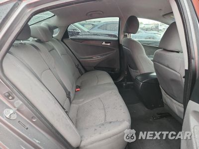 Zdjęcie 10 z 12 samochodu: 2012 HYUNDAI SONATA GLS VIN:5NPEB4AC0CH315159 - miniatura