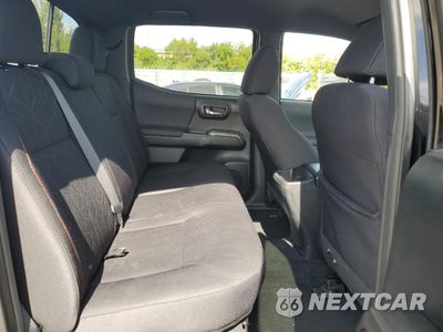 Zdjęcie 10 z 13 samochodu: 2017 TOYOTA TACOMA DOUBLE CAB VIN:5TFCZ5AN5HX076133 - miniatura
