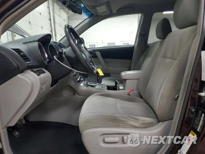 Zdjęcie 7 z 13 samochodu: 2013 TOYOTA HIGHLANDER BASE VIN:5TDBK3EH4DS217086 - miniatura