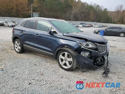 Czwarte zdjęcie samochodu z boku: 2017 LINCOLN MKC PREMIERE VIN:5LMCJ1C95HUL49792 - miniatura