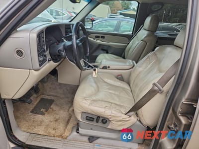 Zdjęcie 7 z 13 samochodu: 2001 GMC YUKON XL K1500 VIN:3GKFK16T31G244545 - miniatura