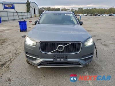 Piąte zdjęcie samochodu w środku: 2018 VOLVO XC90 T5 VIN:YV4102PK8J1355501 - miniatura