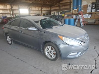 Czwarte zdjęcie samochodu z boku: 2017 HYUNDAI SONATA GLS VIN:5NPEB4AC4DH680865 - miniatura