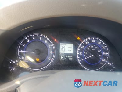 Zdjęcie 9 z 12 samochodu: 2015 INFINITI Q40 VIN:JN1CV6AR5FM522643 - miniatura