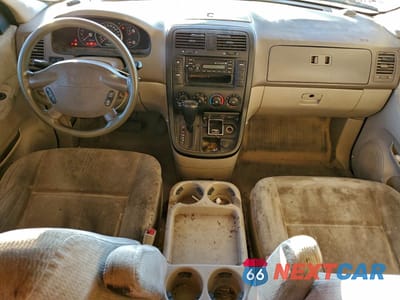 Zdjęcie 8 z 15 samochodu: 2004 KIA SEDONA EX VIN:KNDUP131646597732 - miniatura