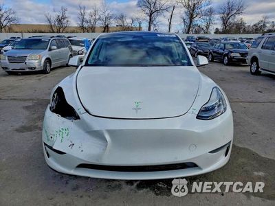 Piąte zdjęcie samochodu w środku: 2020 TESLA MODEL Y VIN:5YJYGDEE7LF004434 - miniatura