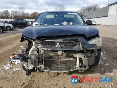 Piąte zdjęcie samochodu w środku: 2012 MITSUBISHI OUTLANDER SPORT SE VIN:JA4AR4AU7CZ003572 - miniatura