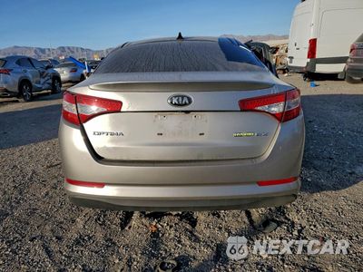 Zdjęcie 6 z 13 samochodu: 2013 KIA OPTIMA HYBRID VIN:KNAGM4AD0D5051886 - miniatura