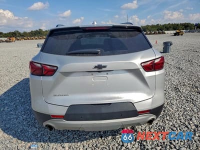 Zdjęcie 6 z 11 samochodu: 2022 CHEVROLET BLAZER 2LT VIN:3GNKBCR43NS133773 - miniatura