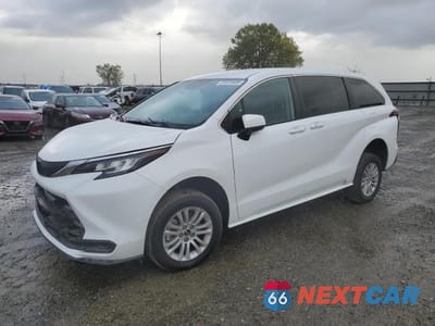 2022 TOYOTA SIENNA LE 5TDKRKEC5NS087685 - główne zdjęcie licytacji z USA - miniatura