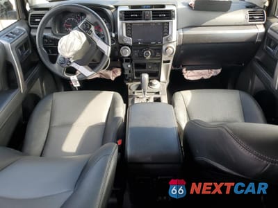 Zdjęcie 8 z 17 samochodu: 2021 TOYOTA 4RUNNER SR5/SR5 PREMIUM VIN:JTENU5JR4M5873954 - miniatura