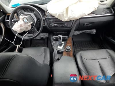 Zdjęcie 8 z 11 samochodu: 2015 BMW 328 XI SULEV VIN:WBA3B5G53FNS18190 - miniatura