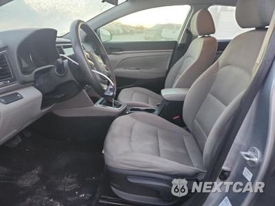 Zdjęcie 7 z 11 samochodu: 2017 HYUNDAI ELANTRA SE VIN:5NPD84LF9HH191885 - miniatura