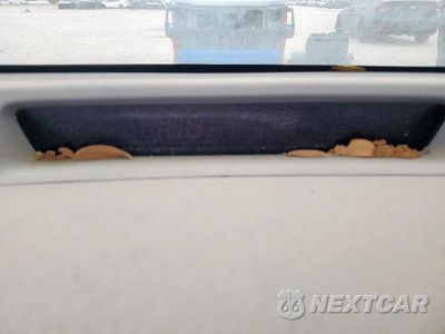 Zdjęcie 9 z 12 samochodu: 2002 TOYOTA PRIUS VIN:JT2BK18U320050063 - miniatura