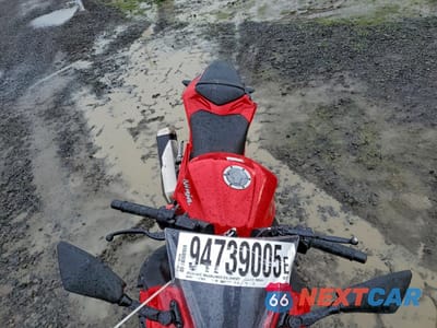 Piąte zdjęcie samochodu w środku: 2016 KAWASAKI EX300 B VIN:JKAEX8B17GDA32918 - miniatura