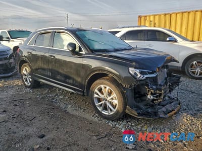 Czwarte zdjęcie samochodu z boku: 2024 AUDI Q3 PREMIUM S LINE 45 VIN:WA1DECF35R1123171 - miniatura