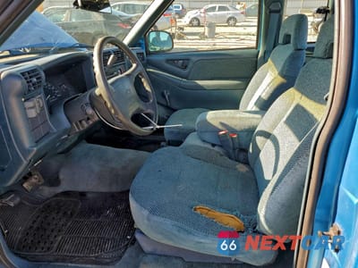 Zdjęcie 7 z 14 samochodu: 1995 CHEVROLET S TRUCK S10 VIN:1GCCS19ZXS8167307 - miniatura