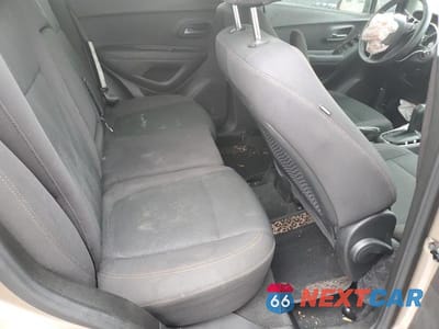 Zdjęcie 11 z 12 samochodu: 2018 CHEVROLET TRAX LS VIN:3GNCJKSB7JL168217 - miniatura