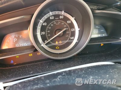 Zdjęcie 9 z 12 samochodu: 2016 MAZDA CX-3 TOURING VIN:JM1DKBC75G0122430 - miniatura