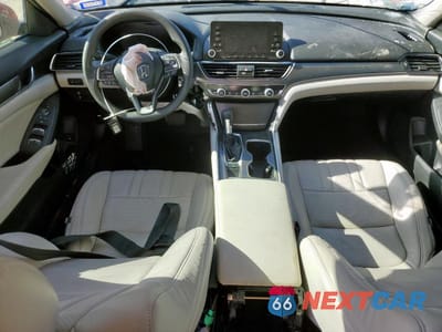 Zdjęcie 8 z 14 samochodu: 2018 HONDA ACCORD LX VIN:1HGCV1F11JA038385 - miniatura