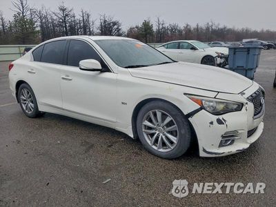 Czwarte zdjęcie samochodu z boku: 2017 INFINITI Q50 PREMIUM VIN:JN1EV7AR5HM835368 - miniatura