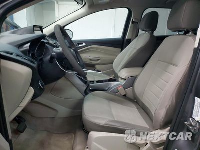Zdjęcie 7 z 13 samochodu: 2013 FORD ESCAPE SE VIN:1FMCU9G93DUA53456 - miniatura