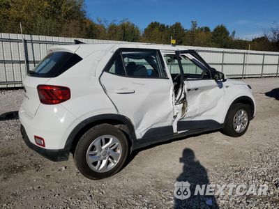Trzecie zdjęcie samochodu z tyłu: 2021 HYUNDAI VENUE SE VIN:KMHRB8A33MU066187 - miniatura