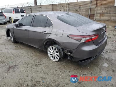 Drugie zdjęcie samochodu z przodu: 2023 TOYOTA CAMRY LE VIN:4T1C11AK0PU769368 - miniatura