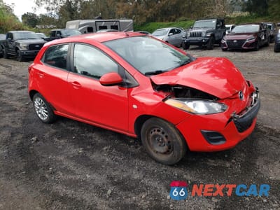 Czwarte zdjęcie samochodu z boku: 2013 MAZDA MAZDA2 VIN:JM1DE1KY4D0157242 - miniatura