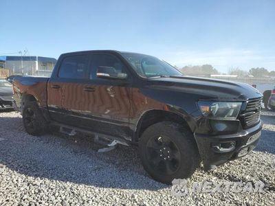Czwarte zdjęcie samochodu z boku: 2019 RAM 1500 BIG HORN/LONE STAR VIN:1C6RRFFG2KN837480 - miniatura